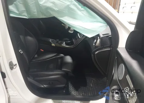 2020 Mercedes-Benz Glc 300 Coupe 4Matic z USA, uszkodzony, nr VIN WDC0J8EB2LF708896